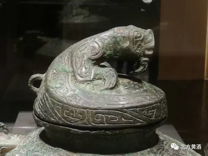 青铜器|青铜水器中北方黄酒的生僻字——鎣