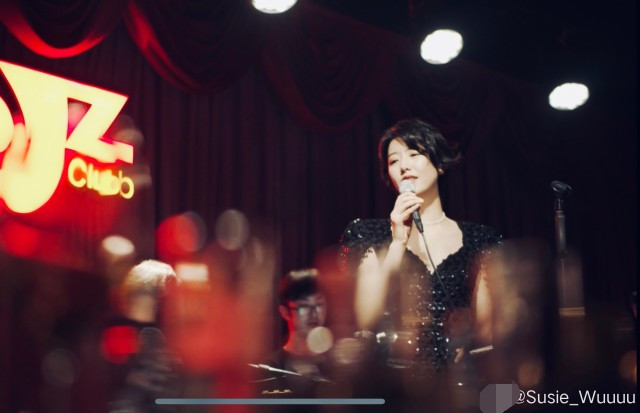 李亚鹏|与李亚鹏情变？女友公开发文：你不懂爱，疑隔空神互动