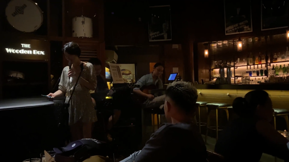 李亚鹏|与李亚鹏情变？女友公开发文：你不懂爱，疑隔空神互动