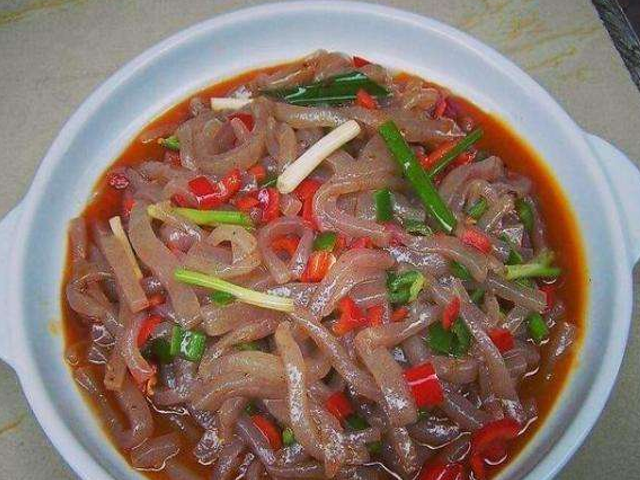 魔芋|虽富含毒素，可加工后却成美味，还要60元一斤，见一株要珍惜