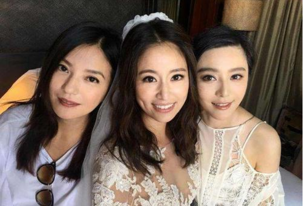 林心如|忘了开滤镜？晒钻石项链，结果颜值“翻车”？