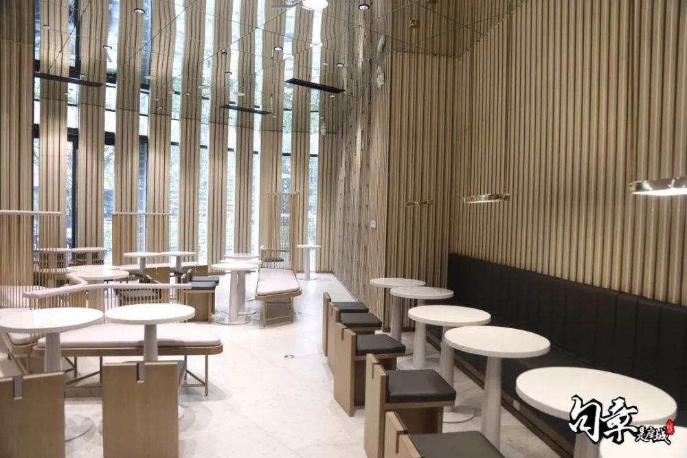 书店|这家颜值与实力并存的书店，是我理想中书店的模样