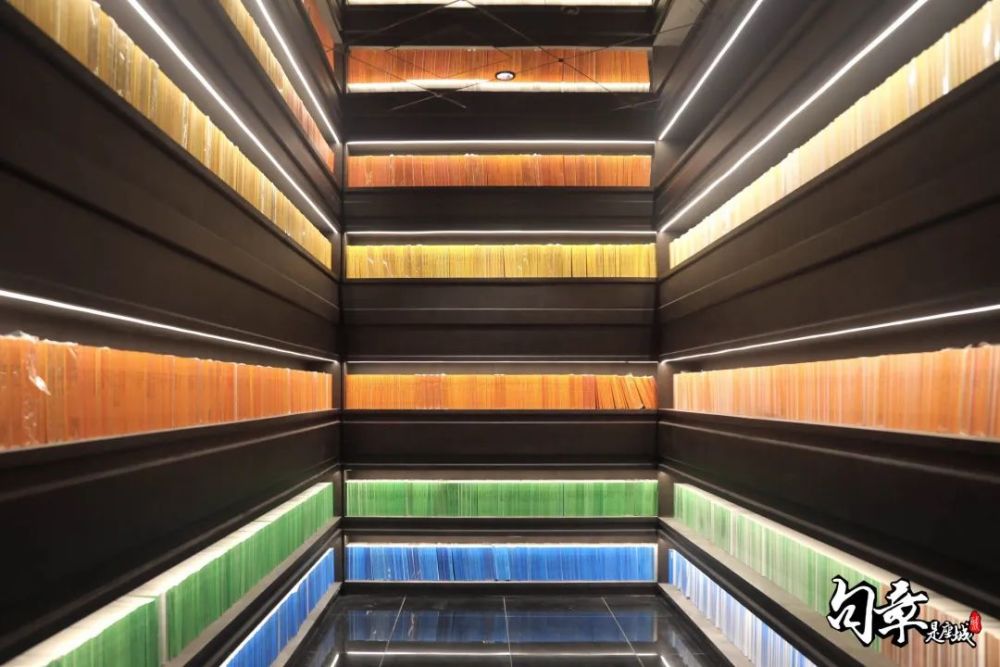 书店|这家颜值与实力并存的书店，是我理想中书店的模样