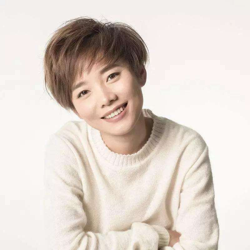 黄晓明|把baby和黄晓明婚纱照P成自己，她这波操作让网友怒了