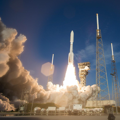 月球|旅行”天问“传回地月合影