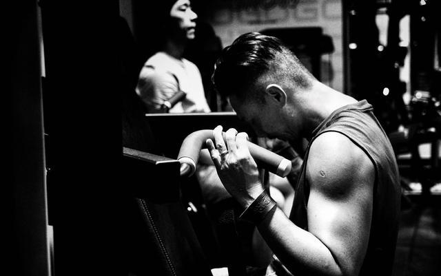 张继聪|马上就揭不开锅了，古天乐及时出手，张继聪：重点不是钱，是机会