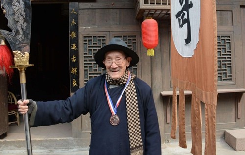 明末清初的四川袍哥是什么人巅峰时有1700万成员后来怎样