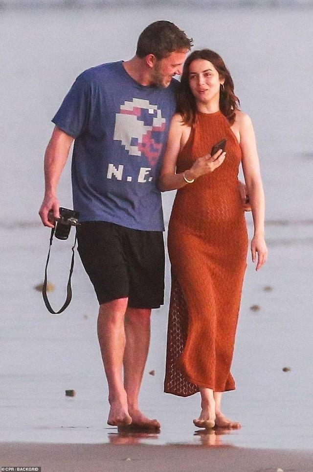 阿黛尔|阿黛尔暴瘦近照又双叒惊呆全世界！网友完全认不出：你到底是谁