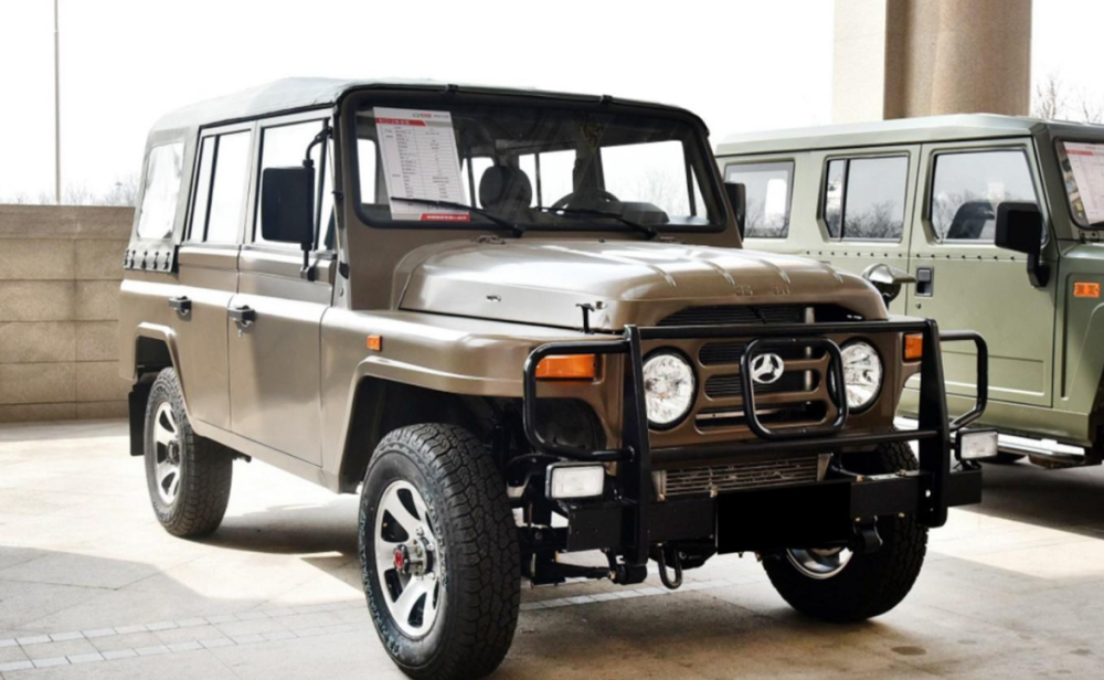 北汽212老而不死死而不僵