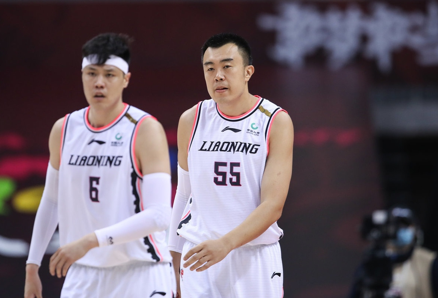 易建联|一黑到底？阿联受伤最大受益者非京辽 马布里或再创奇迹