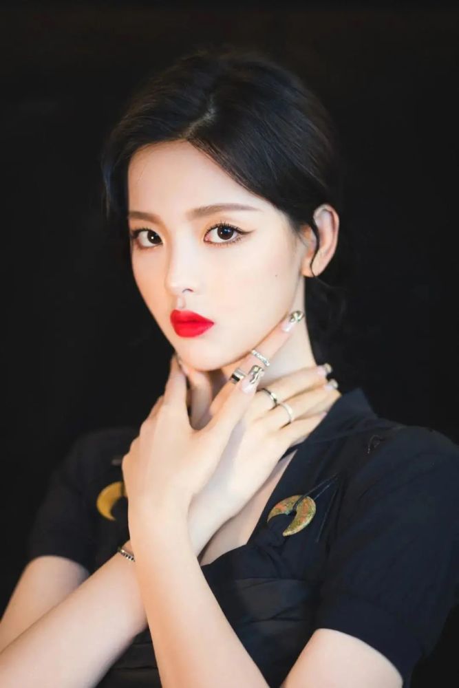 爱豆|【鹅厂星品大赏】好久不见爱豆们扎堆走红毯了