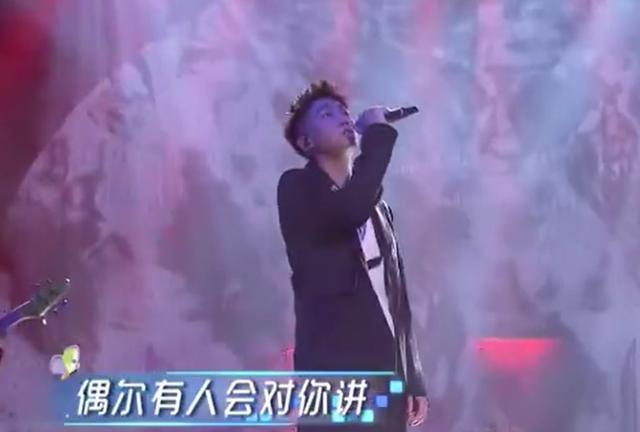 乐队的夏天|淘汰水木年华拉踩五条人淘汰白举纲，《乐队的夏天》这是要玩火？