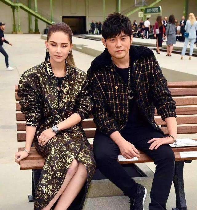 昆凌|当初周杰伦为什么对昆凌那么上心？看过昆凌年轻时照片你就懂了