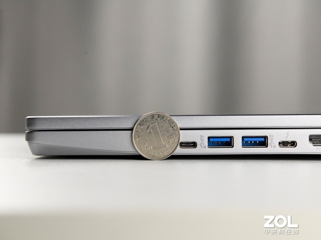 首款miniled笔记本微星创造者creator17评测