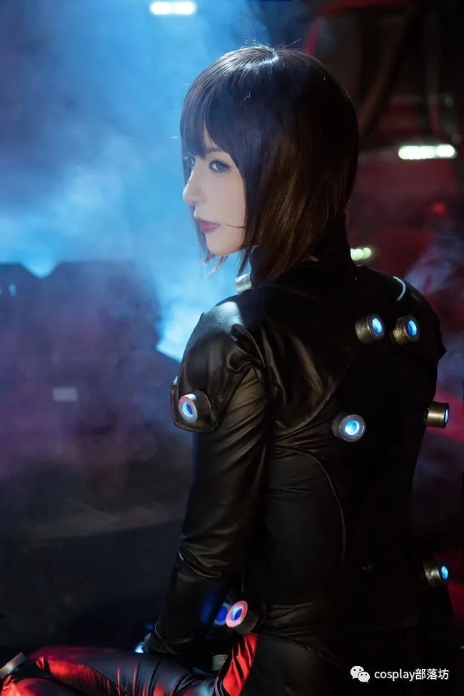 cos:杀戮都市-身穿夜行衣的帅气山咲杏