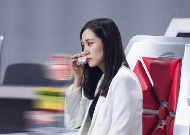 《最强大脑》攸佳宁忽视观众评价,发文称赞节目太棒,睁眼说瞎话