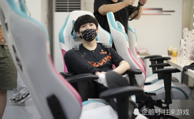LPL比分：TES和RNG比分如何？阿水为何不喜欢训练？