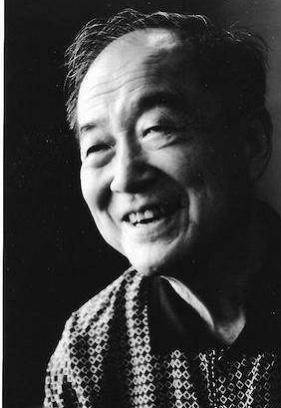 邵燕祥|当代诗人、散文家邵燕祥去世，享年87岁，曾获首届鲁迅文学奖