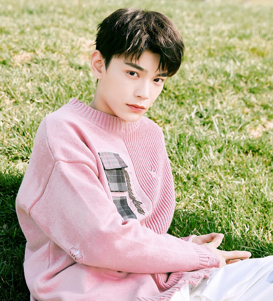 丁禹兮|多档综艺节目阵容揭晓，杨超越丁禹兮等人参加，你最期待哪一个？