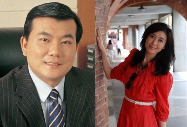 央视|央视主持李红罕晒花絮，大夏天穿雪地靴披毛毯？与台前模样大不同