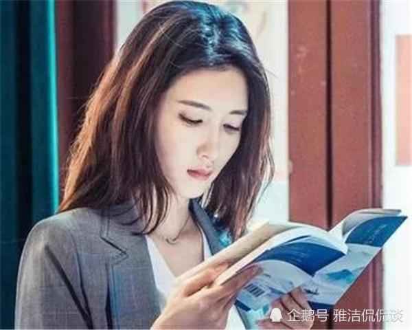 老戏骨|父亲是老戏骨，娱乐圈众多老前辈为其保驾护航，关键是他还特争气