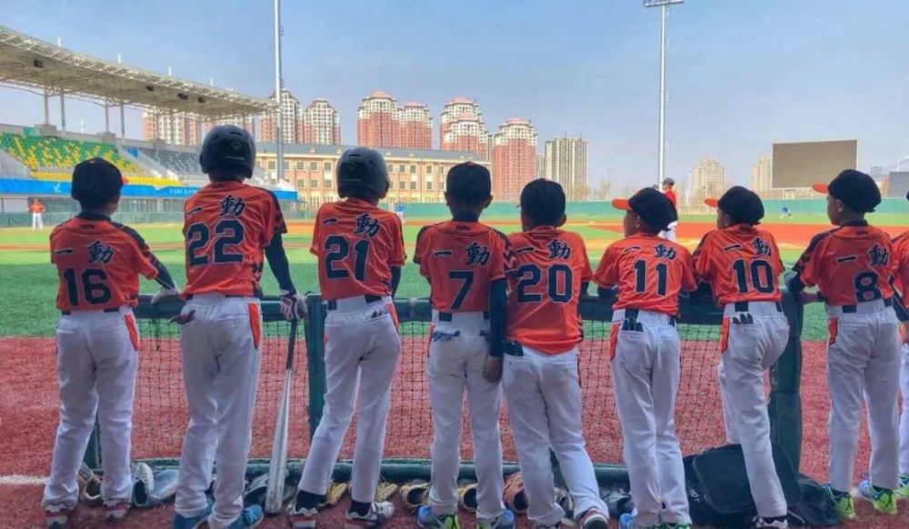 first青年电影展|海信助力FIRST青年电影展，黑马影片《棒！少年》应该这样打开