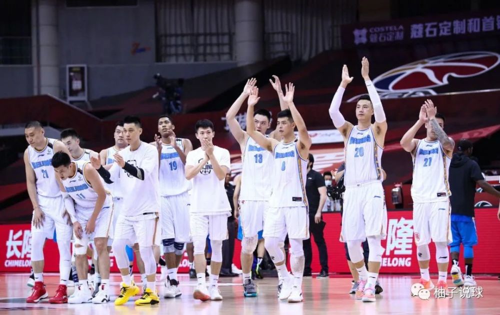 易建联|阿联负伤，北京稳了！？十冠王霸业泡汤了？