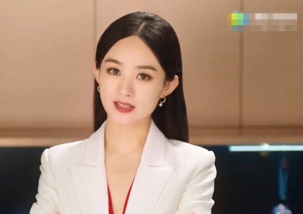 赵丽颖|赵丽颖撞衫古力娜扎，两人气质不同，一个成熟知性，一个甜美可爱