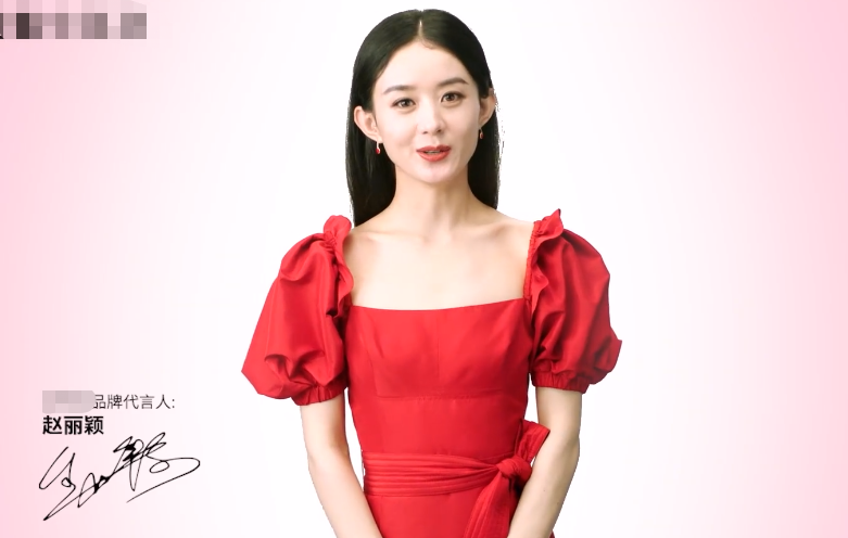 赵丽颖|赵丽颖撞衫古力娜扎，两人气质不同，一个成熟知性，一个甜美可爱