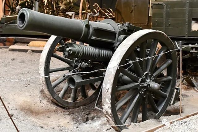 榴弹炮排行_Steam生存游戏排行,《方舟:创世》泰克榴弹炮可发射6种炸弹(2)