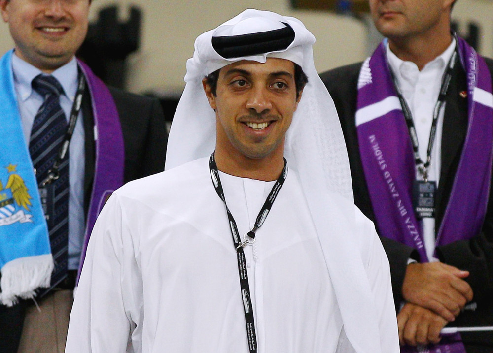 阿联酋阿布扎比酋长国王子曼苏尔旗下的曼城队,是当今世界足坛最财大