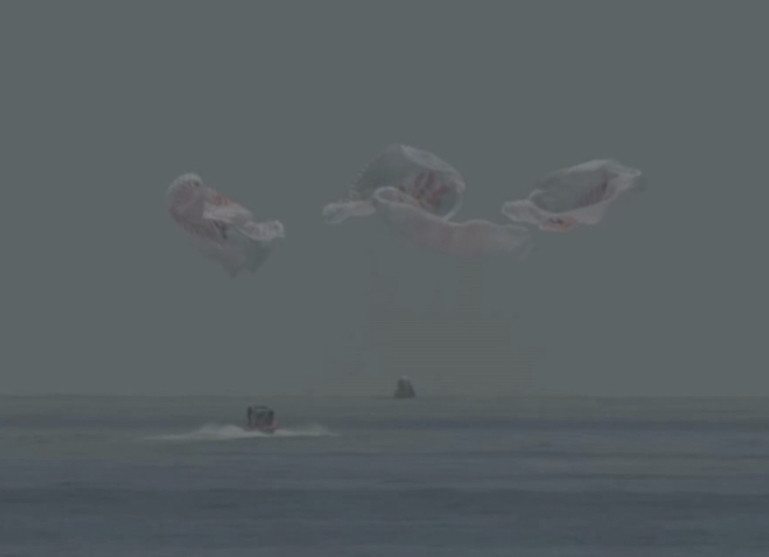 spacex公司|SpaceX载人飞船返程 马斯克全程“祈祷”