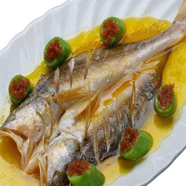 舌尖上的中国黄鱼鲞是风与海的滋味用水还原成了浓郁丰满的鲞烧肉