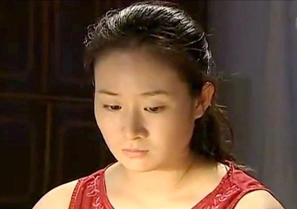 乡村爱情1里卖豆腐的王小蒙如今离开本山大叔扶持怎样了