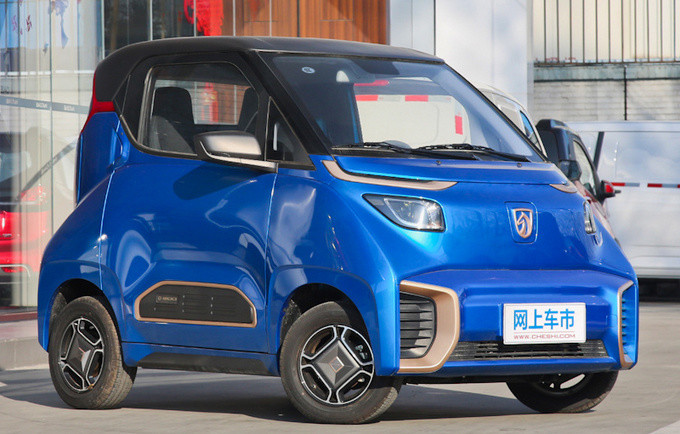 真正的代步神器,宝骏新款e100/e200续航305km,5万多就能买