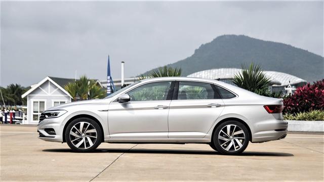 2020最新篮球鞋10大排名_2012,誰是十大最排名痔鮿