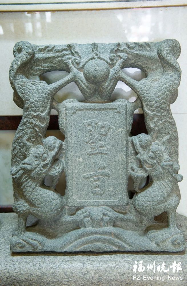 吴品峰|福州这人家里堆满石头！还挺贵！