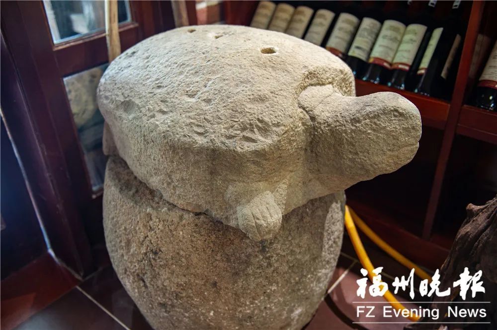 吴品峰|福州这人家里堆满石头！还挺贵！