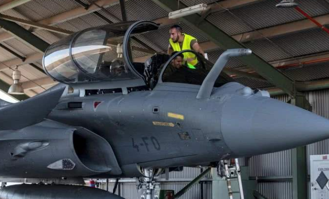 近期,印度与多个国家之间爆发了边境冲突,其中包括尼泊尔等国家.