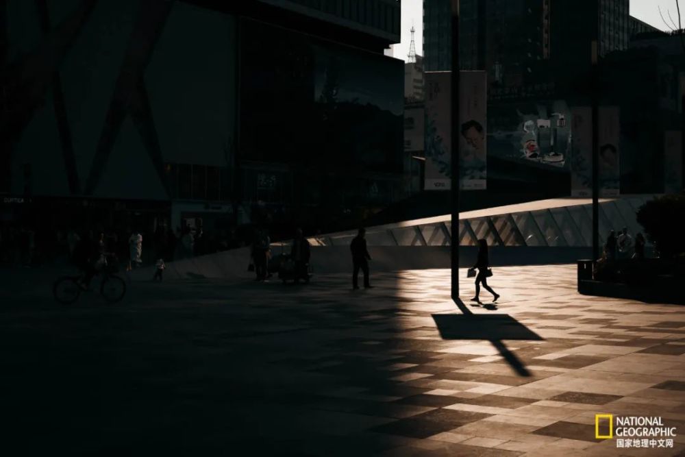 成都|成都，消失的边界