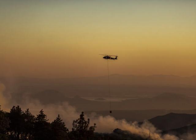 南加州|美国加州大火肆虐：烧毁61万亩土地，近8000人被迫撤离