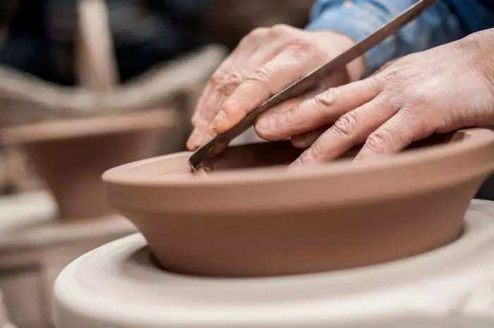 钧瓷|2000万起拍，4250万落槌，钧瓷凭啥这么贵！