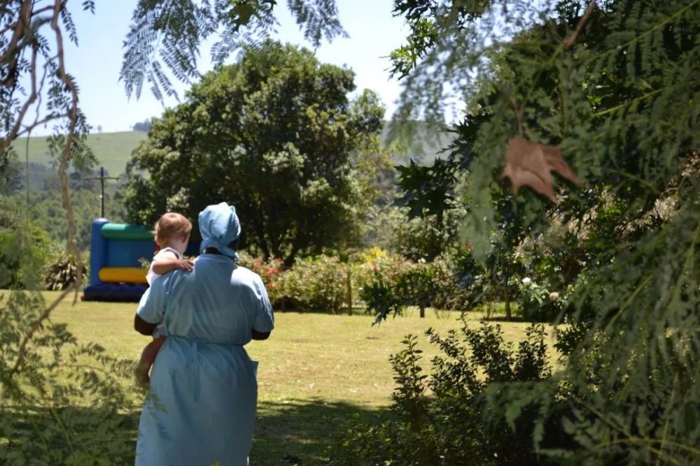 欧洲_时政|富裕欧洲里看不见的角落