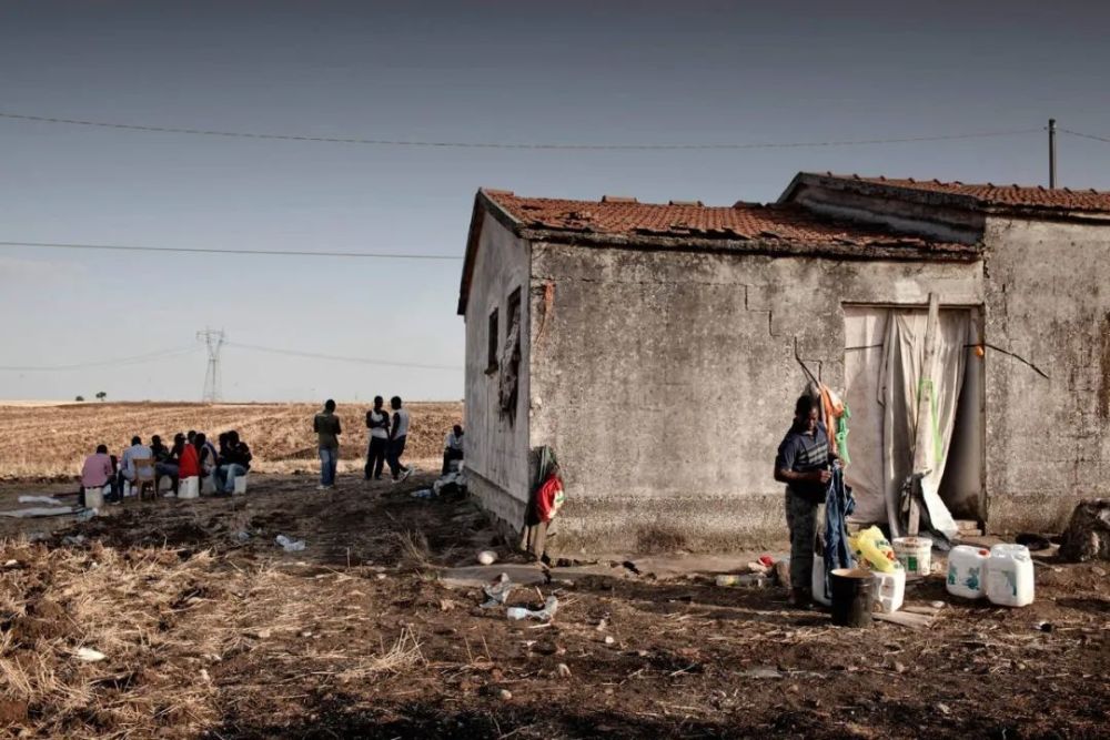 欧洲_时政|富裕欧洲里看不见的角落