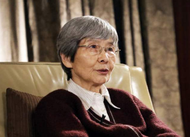 钟芳蓉|喜提团宠小师妹！整个考古圈兴奋到掀棺材板了……