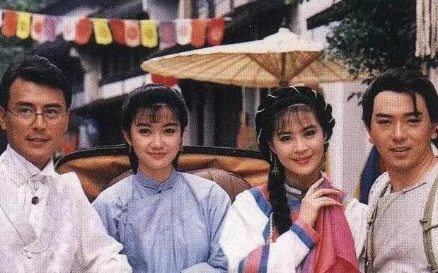 张晨光|出道37年的张晨光，到现如今为止无绯闻，与妻子恩爱如初