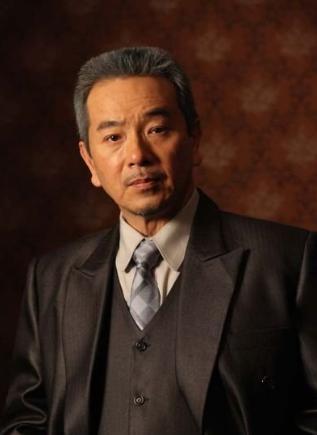 张晨光|出道37年的张晨光，到现如今为止无绯闻，与妻子恩爱如初