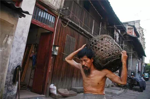 文森特·威廉·梵高|中国“梵高”沉迷作画40年，妻儿弃他而去，专家：没资格进美协