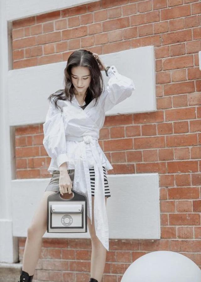 何超莲|面店亏百万收摊后，何超莲晒美照营业，欲推78一碗平价面东山再起