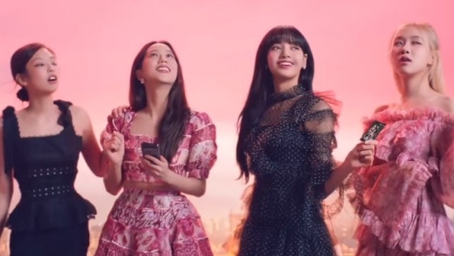 Blackpink新广告好带感 Jisoo最美 Lisa化身人间魔法师